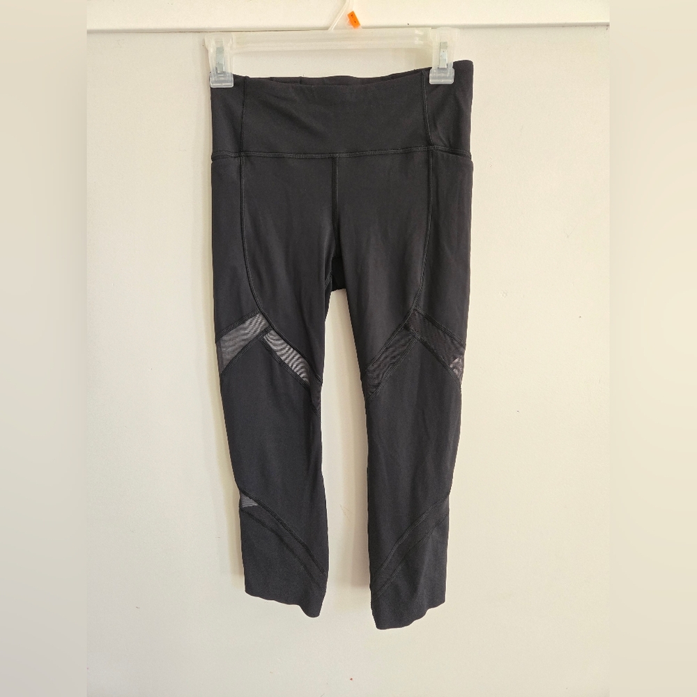 lululemon athletica Black Capris With Mesh Detaling Size 4